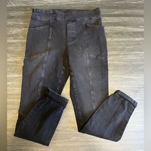 Duluth Jeanetics pull on skinny Moto jeans
